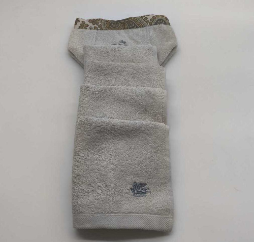 Комплект полотенец Etro GIANO AV799 X0820 beige бежевый 4*30х30 Артикул: 70157 LettoPerfetto