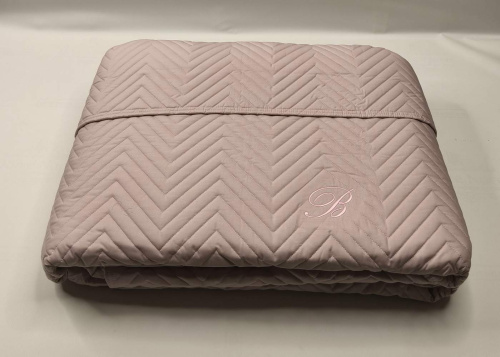 Покрывало Blumarine STILE BLU 270х270 розовое 02 fard pink Артикул: 93746 LettoPerfetto