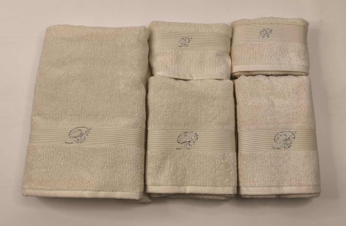 Комплект полотенец Blumarine RISVEGLIO молочный 01 pearl Артикул: 94888 LettoPerfetto фото 2