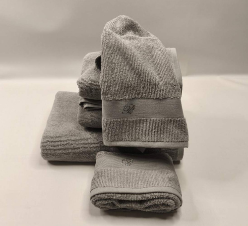 Комплект полотенец Blumarine RISVEGLIO серый 13 silver Артикул: 94887 LettoPerfetto фото 3