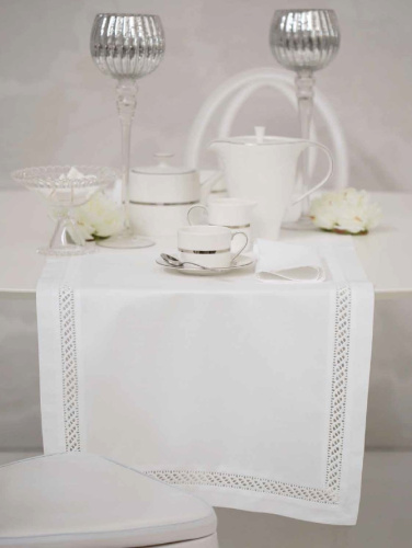 Скатерть Blumarine CONTESSA 180х300 цвет 04 white белая Артикул: 94840 LettoPerfetto фото 2