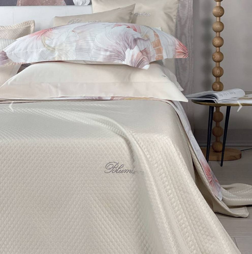 Покрывало Blumarine PRIMIZIA 270х270 сливочное 11 butter Артикул: 94398 LettoPerfetto фото 2