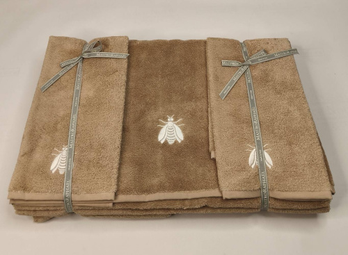 Комплект полотенец Mastro Raphael ESSENTIAL API 3В beige chiaro Пять штук Артикул: 76599 LettoPerfetto