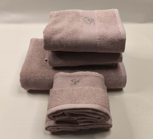 Комплект полотенец Blumarine RISVEGLIO сиреневый 02 lilac Артикул: 94889 LettoPerfetto фото 3