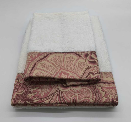 Комплект полотенец Etro BLOOM AV818 X0870 red красный 60х100+40х60 Артикул: 70122 LettoPerfetto