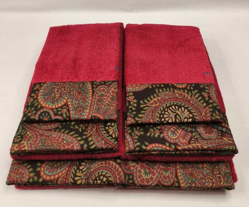 Комплект полотенец Etro GIANO AV799 X0865 red красный Пять штук Артикул: 70149 LettoPerfetto