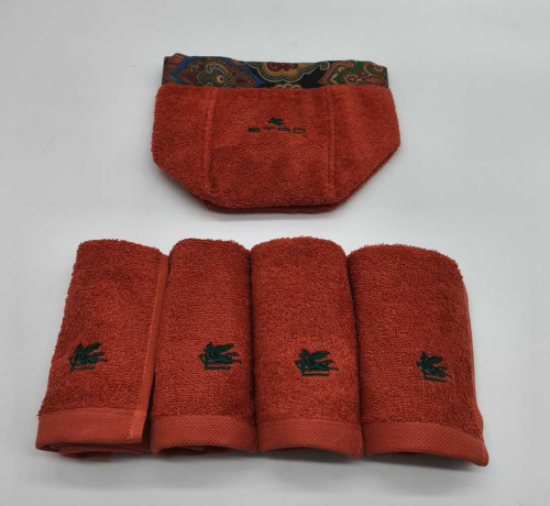 Комплект полотенец Etro 7PLIES AV800 X0810 orange оранжевый 4*30х30 Артикул: 70133 LettoPerfetto