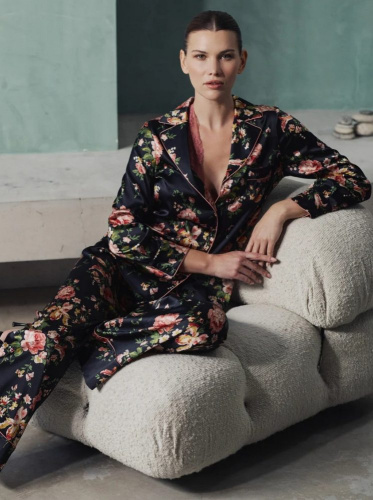 Пижама Marjolaine BERNADETTE 4BER5501 0181 Fleur/Buvard черная фото 4